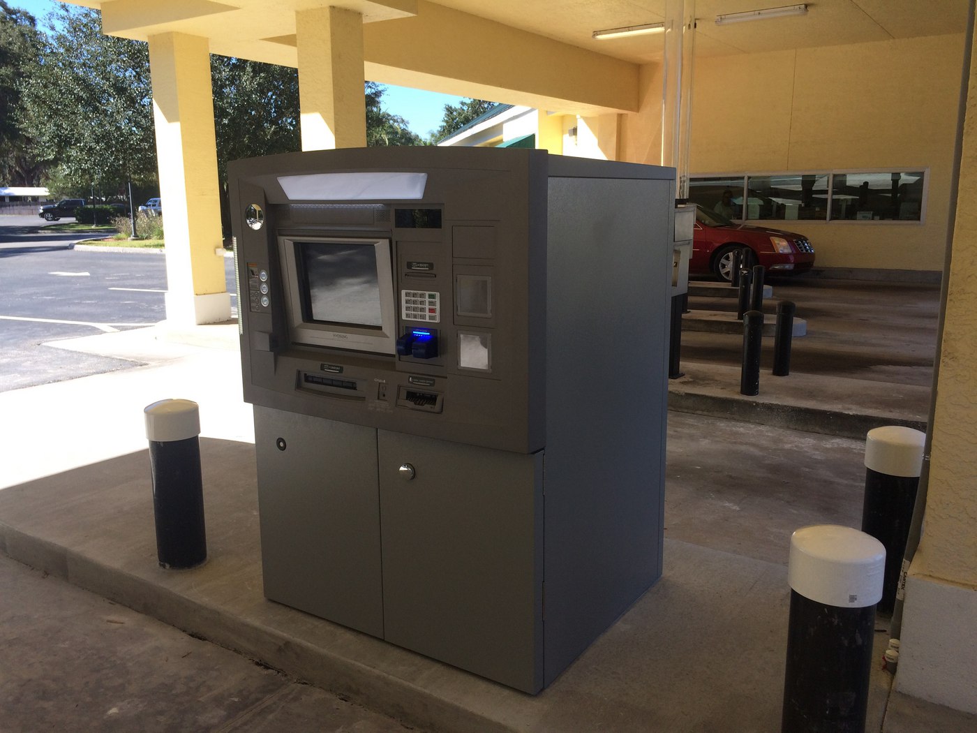 3 Things to Consider When Buying (or Replacing) an ATM